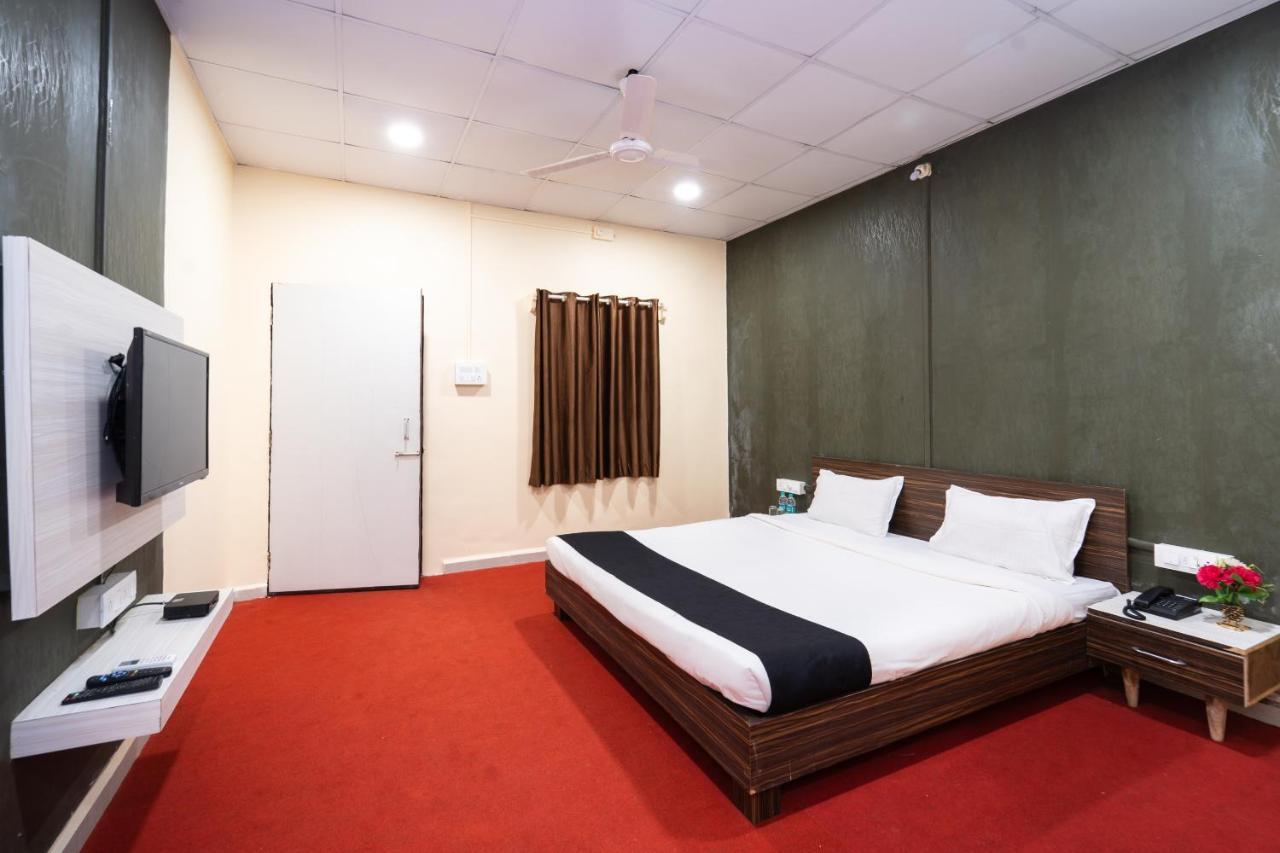 Narmada Hills Resort Omkareshwar Zewnętrze zdjęcie