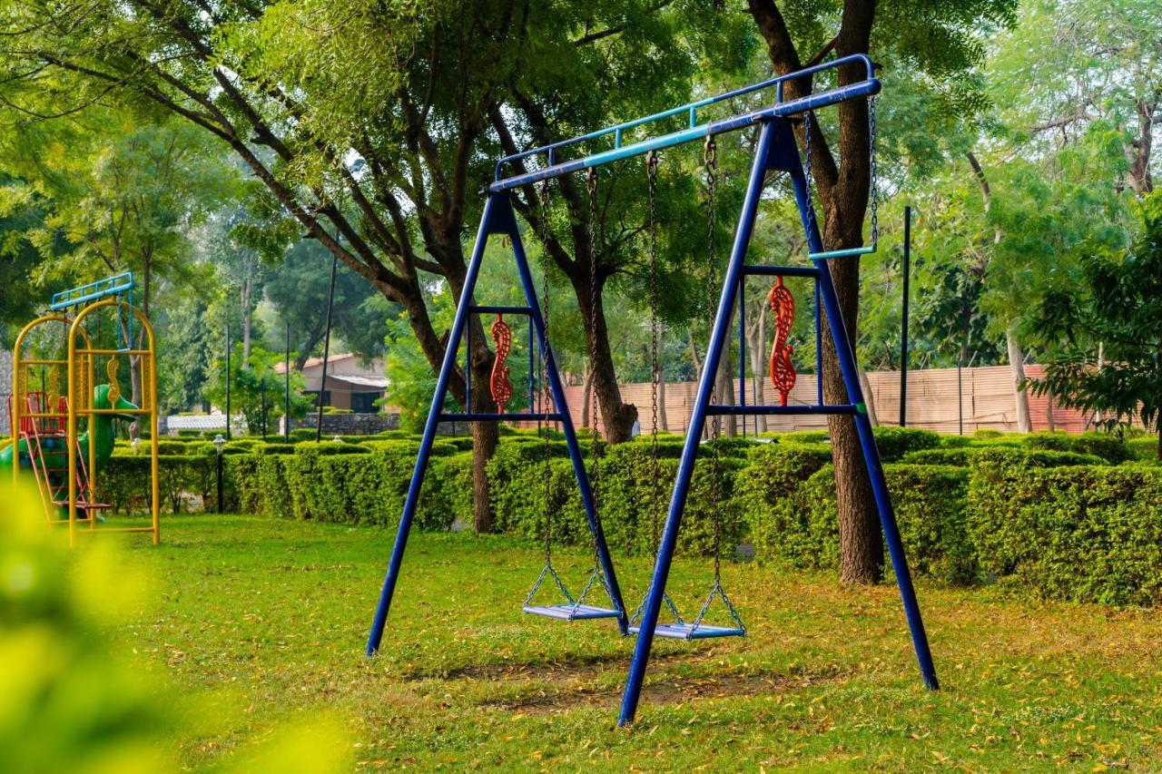 Narmada Hills Resort Omkareshwar Zewnętrze zdjęcie