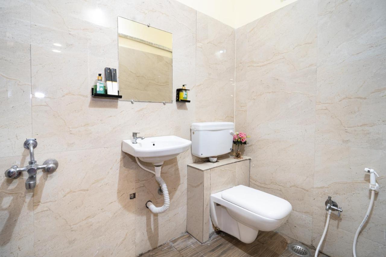Narmada Hills Resort Godarpura Zewnętrze zdjęcie