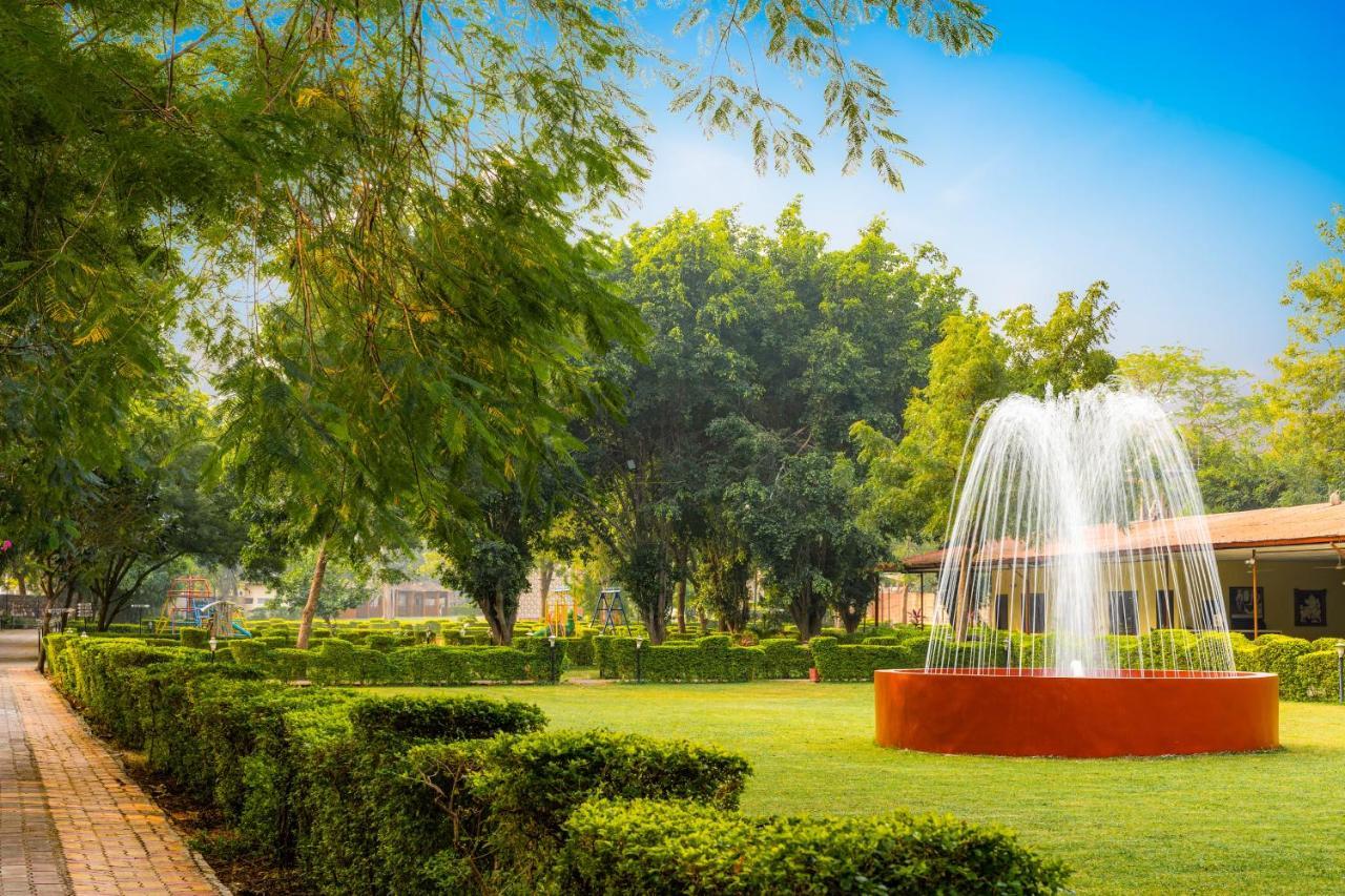 Narmada Hills Resort Godarpura Zewnętrze zdjęcie