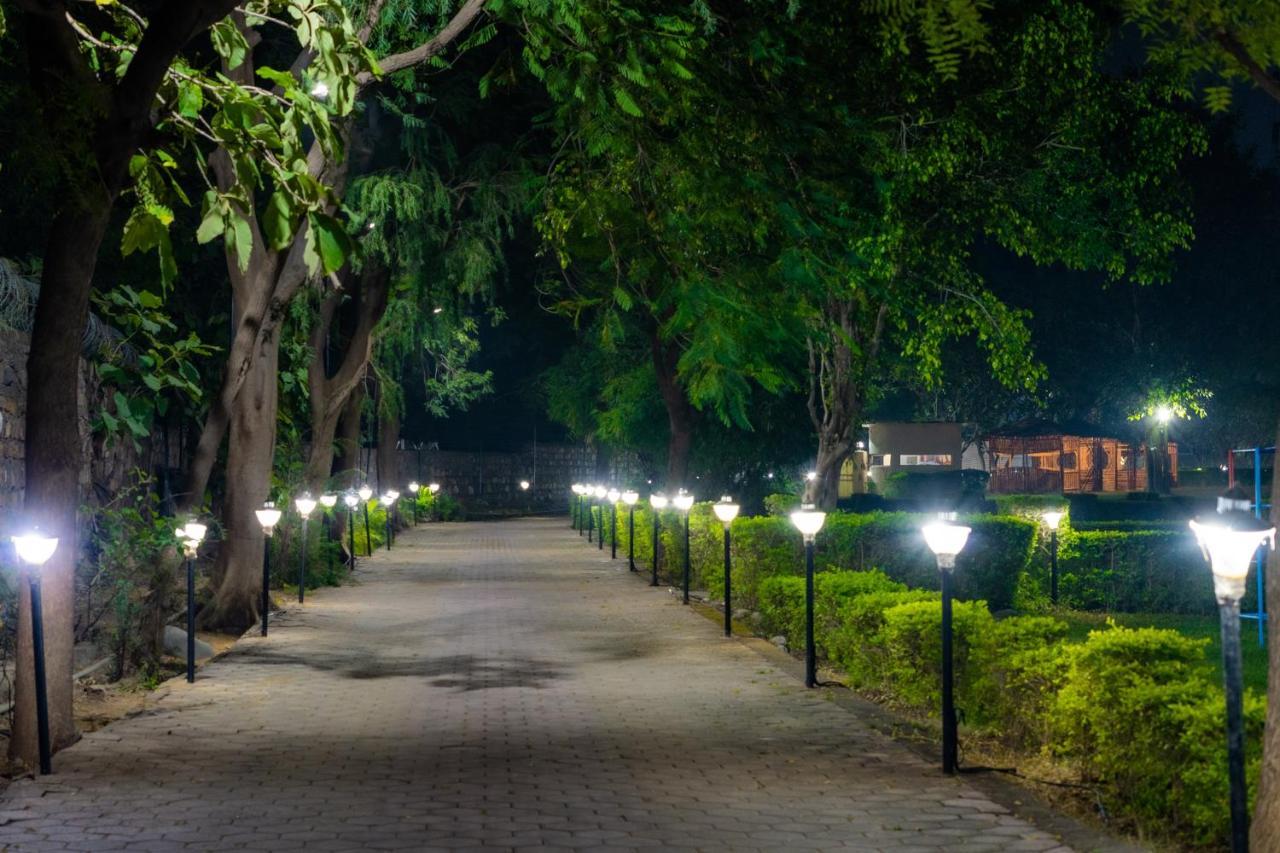 Narmada Hills Resort Godarpura Zewnętrze zdjęcie