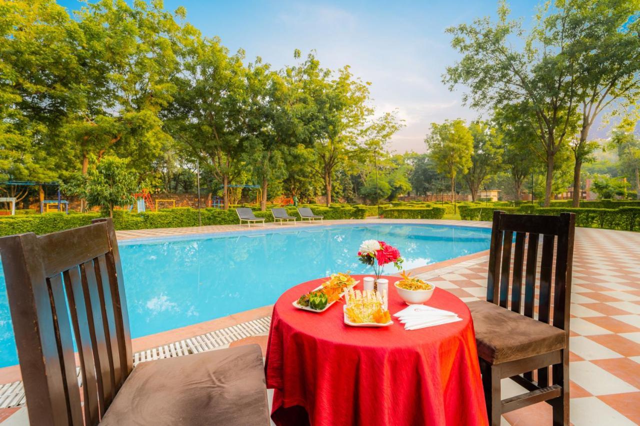 Narmada Hills Resort Omkareshwar Zewnętrze zdjęcie