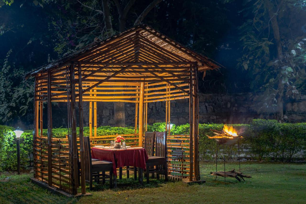 Narmada Hills Resort Godarpura Zewnętrze zdjęcie